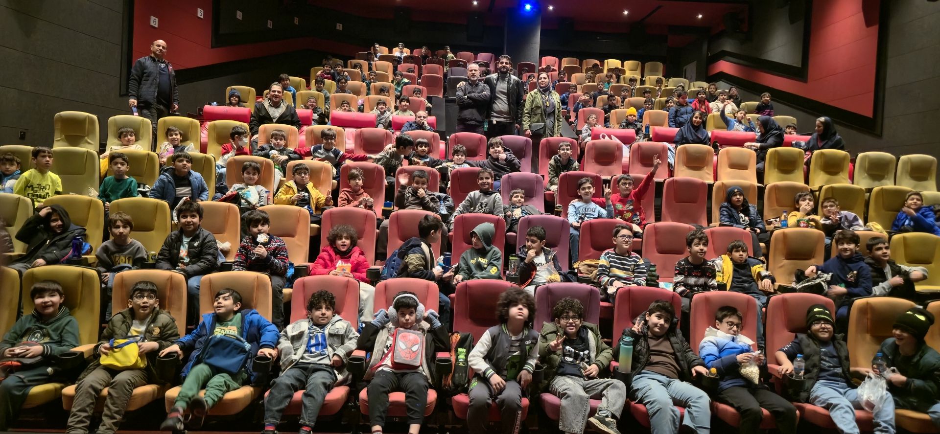 اردوی سینما (فیلم سینمایی یوز)